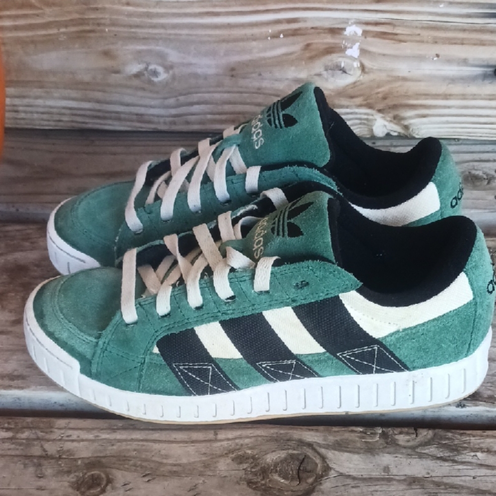 Adidas Green and Black Sneakers - Picture 7 of 13